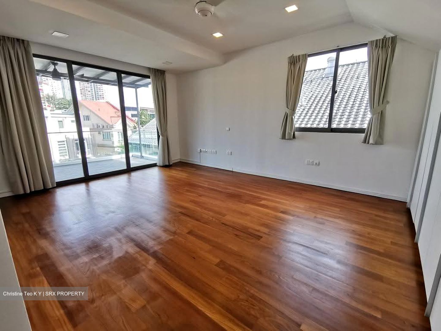 Serangoon Garden Estate (D19), Semi-Detached #628483481